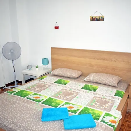 1 Private With A Window Near The Sea, Wifi * Alicante